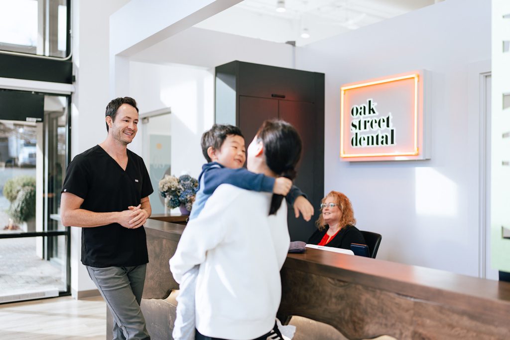 Dentist Accepting New Patients at Oak Street Dental Victoria